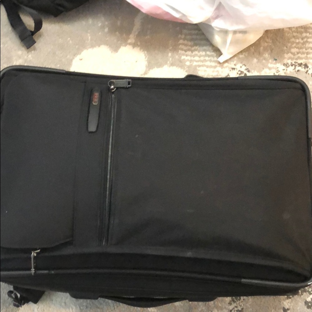 Tumi expandable international carry on (2 wheel)